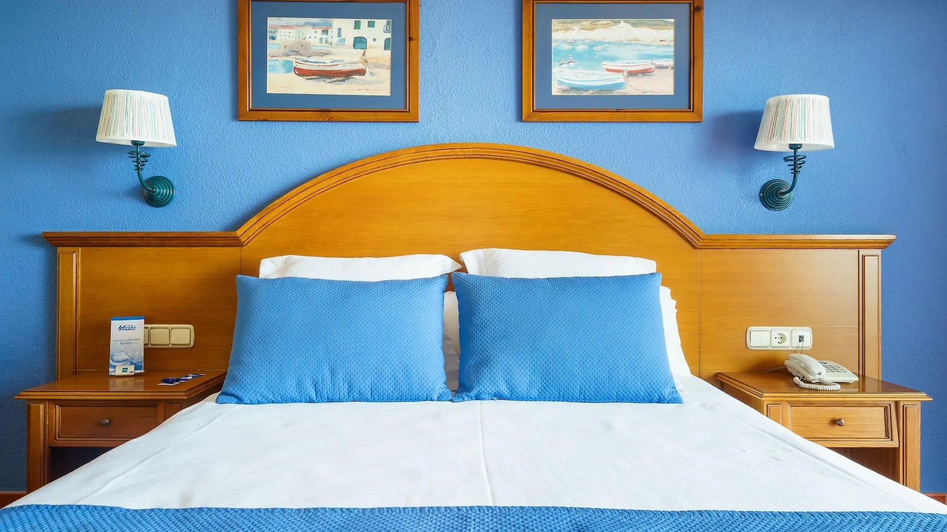 Hotel Isabel Torremolinos 4*,  Spain