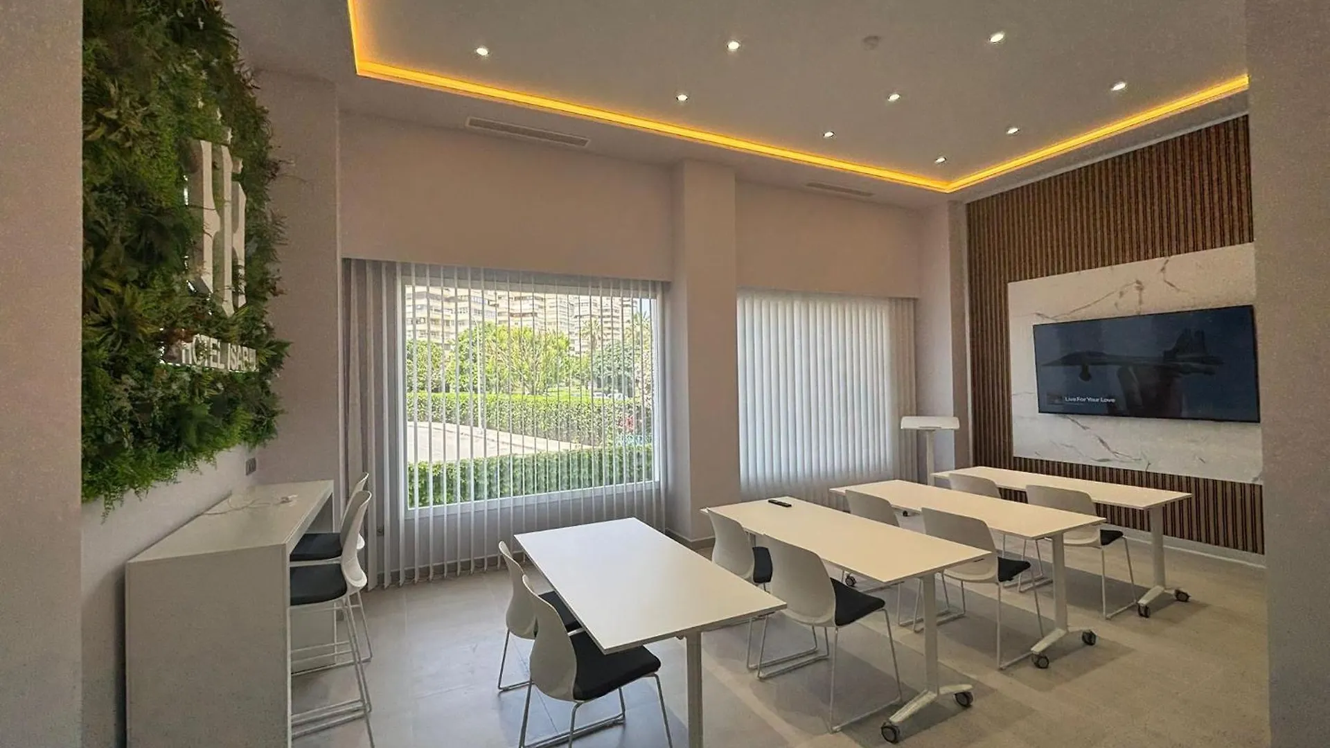 Hotel Isabel Torremolinos İspanya